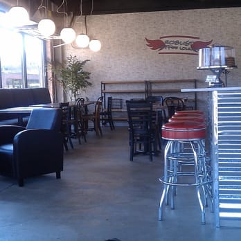 Robust Coffee Lounge - Great Space - Breakfast & Brunch Near Me - Chicago, Illinois Robust Coffee Lounge - Great Space - Breakfast & Brunch Near Me - Chicago, Illinois