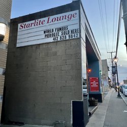 Starlite Lounge - Outside from street