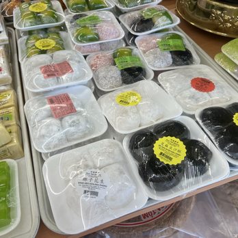 Van's Bakery - Variety of mochi snacks - Bakeries Near Me - Garden Grove, California