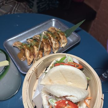 Doi Moi - Slow Braised Pork Belly Bao Bun, Fried Chicken Dumplings - Vietnamese Near Me - Washington, DC, District of Columbia Doi Moi - Slow Braised Pork Belly Bao Bun, Fried Chicken Dumplings - Vietnamese Near Me - Washington, DC, District of Columbia