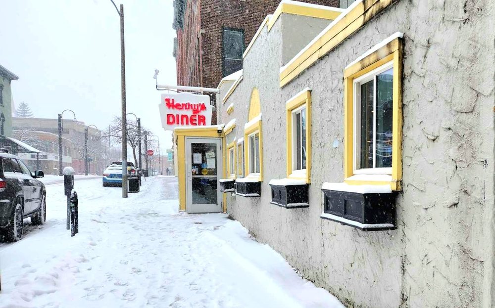 Henry's Diner