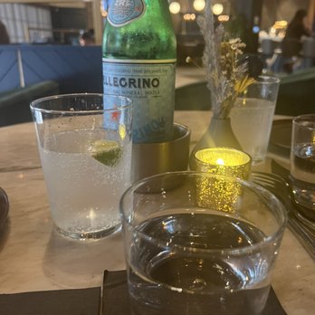 Black Rail Kitchen + Bar - Lovely ambience - Mediterranean Near Me - Carlsbad, California