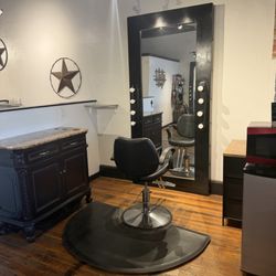 CountryLuxe Salon & Spa