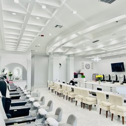 Noire The Nail Bar