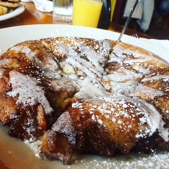 Le Peep - HUGE APPLE PIE PANCAKE - Breakfast & Brunch Near Me - Edison, New Jersey Le Peep - HUGE APPLE PIE PANCAKE - Breakfast & Brunch Near Me - Edison, New Jersey