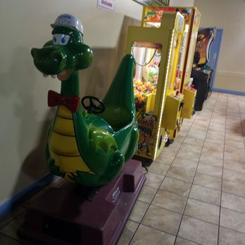 Dream Machines Laundry - For the kiddies - Laundromat Near Me - Brockton, Massachusetts