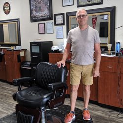 Gluff's Barbershop