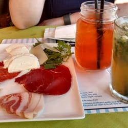 Il Gigante - Cheese and meat plate. Mojito and Spritz.
