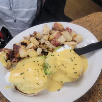 KITCHEN TABLE CAFE - 387 Photos & 456 Reviews - 1319 NE 134th St ...