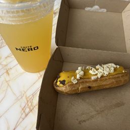 Mango Eclair & Mango Refresher (16oz)
