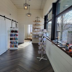 Essential Escape Spa + Yoga - Medina - Entry