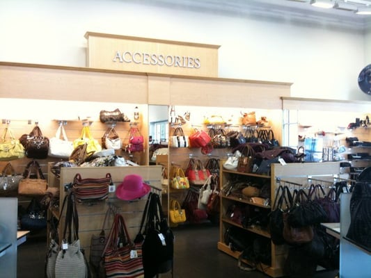 DSW Designer Shoe Warehouse by null
