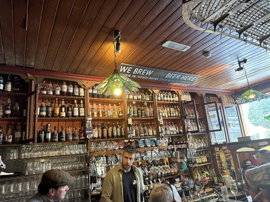 Dick Mack's Pub by null