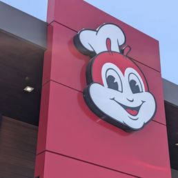 I like how they incorporate their mascot in every single aspect of the building. I like how they incorporate their mascot in every single aspect of the building.