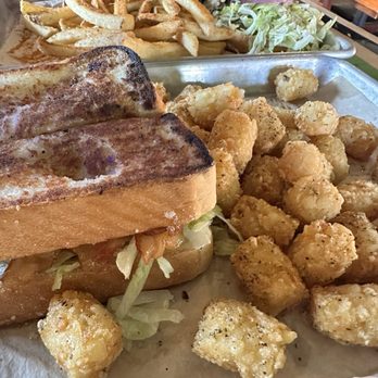 Goodwood Brewing Frankfort - Burger and BLT - Brewpubs Near Me - Frankfort, Kentucky Goodwood Brewing Frankfort - Burger and BLT - Brewpubs Near Me - Frankfort, Kentucky