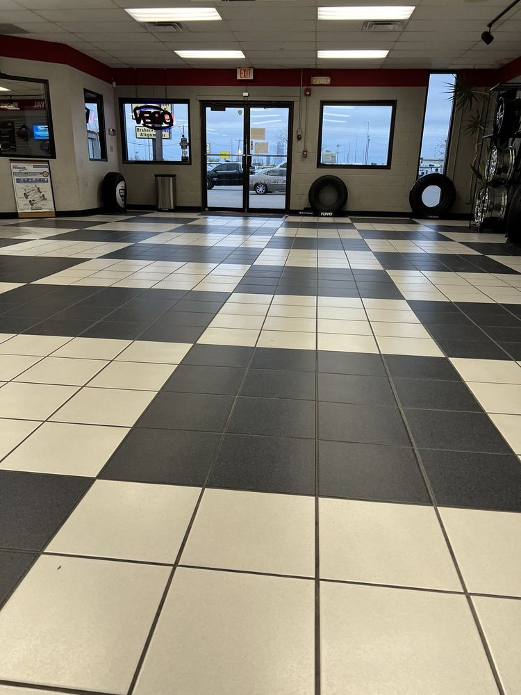 FREDDIE’S DISCOUNT TIRE Updated June 2024 19 Photos & 14 Reviews 3104 W Reno Ave, Oklahoma