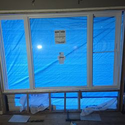 Peak Construction - Doesn't fit in opening, not level, cripple studs underneath not properly cut or installed, damaged due to improper lifting/prying racked.