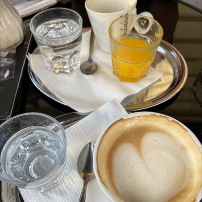 Café Goldegg by null