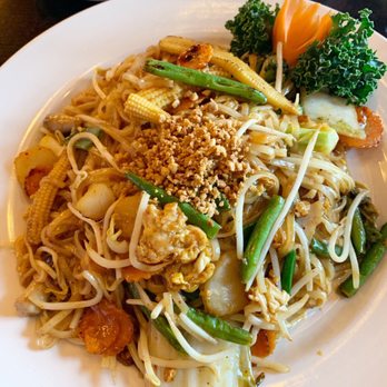 Bangkok Kitchen Thai Restaurant - Thai Near Me - Avon, Indiana Bangkok Kitchen Thai Restaurant - Thai Near Me - Avon, Indiana