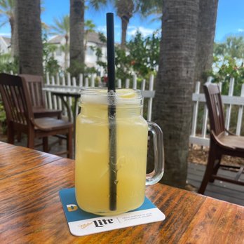 Poe's Tavern - Peach Lemonade - Burgers Near Me - Atlantic Beach, Florida