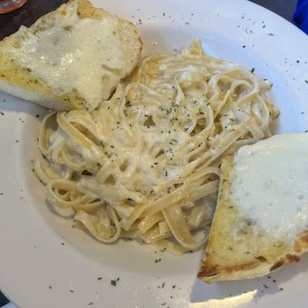 Benders Bar & Grill - Fettuccine Alfredo - American Near Me - Silver Lake, Wisconsin Benders Bar & Grill - Fettuccine Alfredo - American Near Me - Silver Lake, Wisconsin