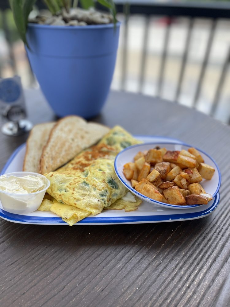 BARLEY’S BACKYARD UPTOWN Updated September 2024 120 Photos & 105