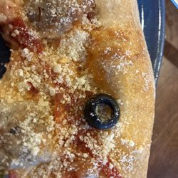 Cassopolis Beer - Mt massive slice almost completely devoured. Note: Sausage very tasty.