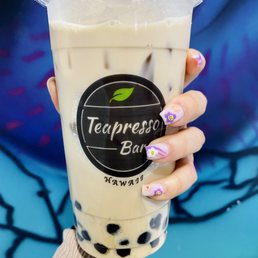 Hojicha Milk Tea with Boba (Soy Milk)