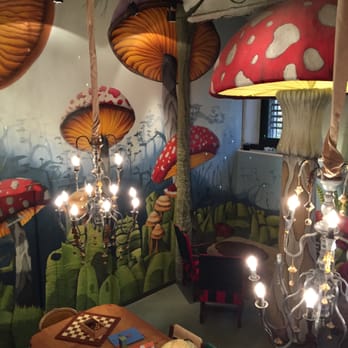 Pudding - the alice-in-wonderland style kids area downstairs - Desserts Near Me - Barcelona, B Pudding - the alice-in-wonderland style kids area downstairs - Desserts Near Me - Barcelona, B