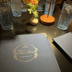 Thai Den Restaurant - Lighting
