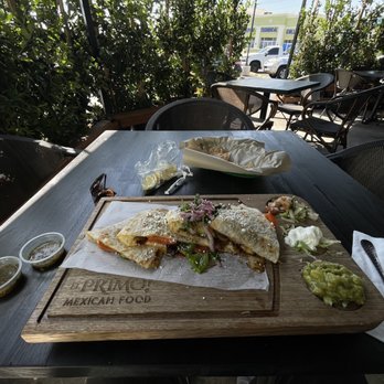 El Primo Mexican Food - Veggie Quesadilla *Must try the Green Salsa - Mexican Near Me - Vernon, California El Primo Mexican Food - Veggie Quesadilla *Must try the Green Salsa - Mexican Near Me - Vernon, California