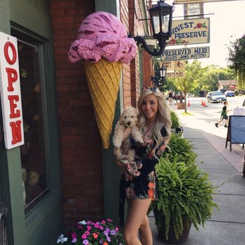 Millers Ice Cream House - Ice Cream & Frozen Yogurt Near Me - Nashville, Indiana