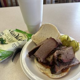 Lean brisket special with chips and drink Lean brisket special with chips and drink