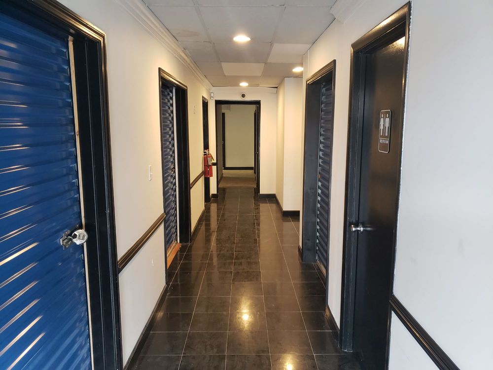 NORTH RIVER CLIMATE CONTROLLED STORAGE Self Storage 1096 Dayton