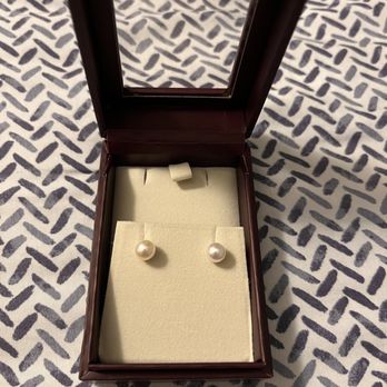 Lugaro - Jewelry Near Me - Burnaby, British Columbia Lugaro - Jewelry Near Me - Burnaby, British Columbia