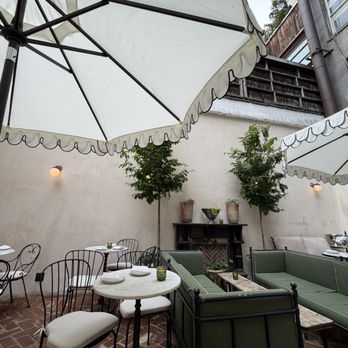 Cafe Mulberry - Patio - Coffee & Tea Near Me - New York, New York Cafe Mulberry - Patio - Coffee & Tea Near Me - New York, New York
