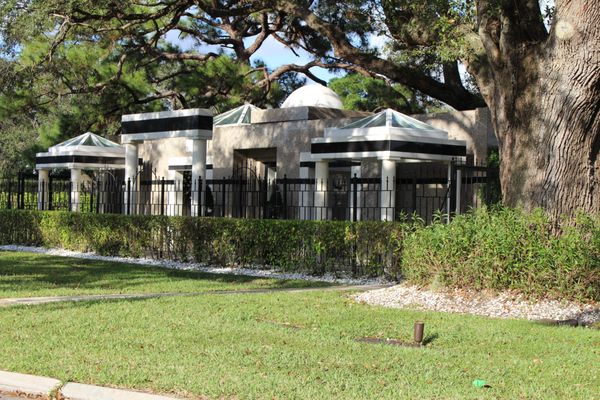 VISTA MEMORIAL GARDENS CEMETERY - Updated May 2026 - 36 Photos & 38