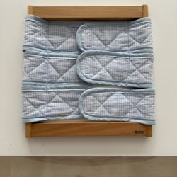 Willow Tree Montessori - AMI Velcro Frame work.