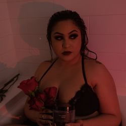 Urban Sugar Salon - Enchant your bath with La Luna products, exclusively at Urban Sugar Salon