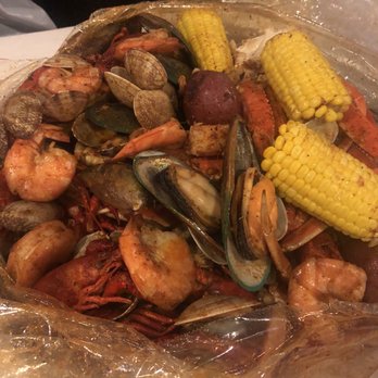 Crafty Crab - Shrimps, Claims, Mussels, Corn and Potatoes - Seafood Near Me - Bensalem, Pennsylvania Crafty Crab - Shrimps, Claims, Mussels, Corn and Potatoes - Seafood Near Me - Bensalem, Pennsylvania