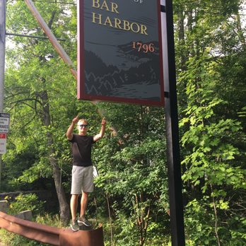 Cromwell Harbor Motel - Our son introducing us into BH - Hotels Near Me - Bar Harbor, Maine