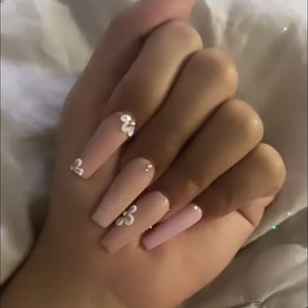 Classy Nail Spa - Nail Salons Near Me - Alameda, California