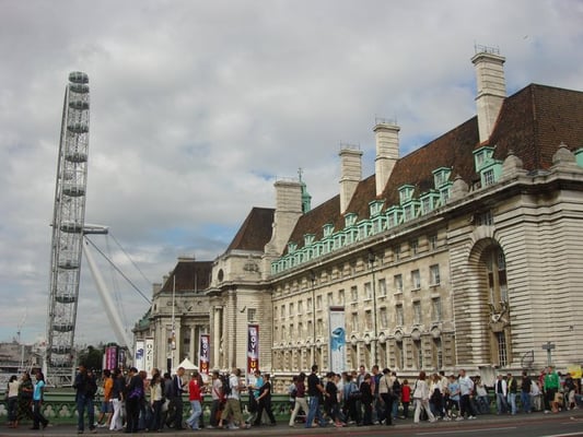 London Eye by null