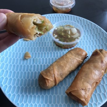 Edna's Filipino Cuisine - Veggie eggroll - Filipino Near Me - Long Beach, California