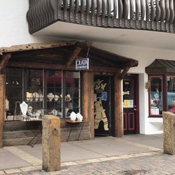 PLATA Jewelers - Store entrance