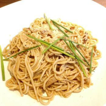 Yard House - Shiitake garlic noodles - Bars Near Me - Mcallen, Texas Yard House - Shiitake garlic noodles - Bars Near Me - Mcallen, Texas