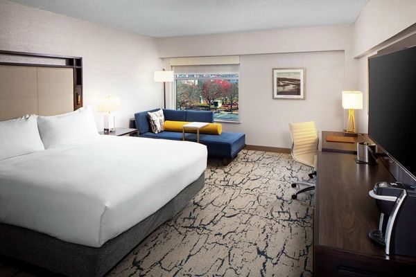 DoubleTree by Hilton Manchester Downtown by null