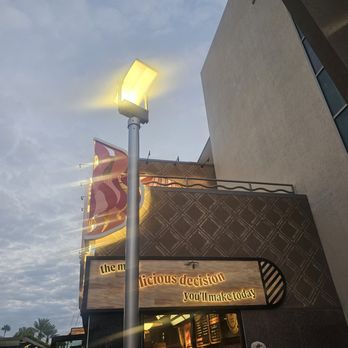 Salt & Straw - Salt & Straw - Ice Cream & Frozen Yogurt Near Me - Orlando, Florida
