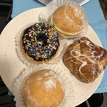 Fleetwood Bakery Shop - Too Good to Go assortment - Bakeries Near Me - Mount Vernon, New York