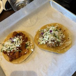 Al pastor and carnitas taco